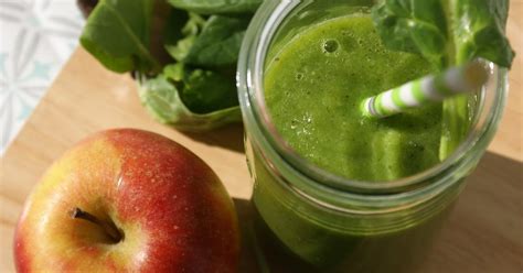 Afternoon Tea Green smoothie pomme banane orange épinard un