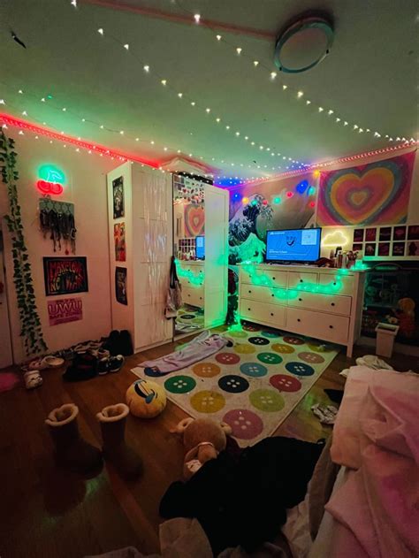 my room😹☝️💯 in 2024 | Dream room inspiration, Trippy rooms bedrooms ...