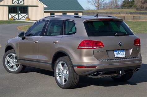 Used 2015 Volkswagen Touareg For Sale Pricing And Features Edmunds