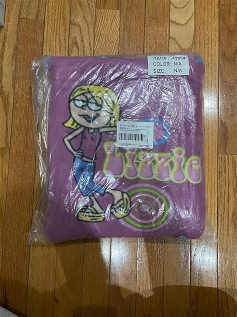 Disney Lizzie Blankets Mercari