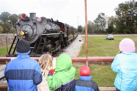 Play Chattanooga: Tennessee Valley Railroad Museum