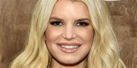 Jessica Simpson Slays In A Neon Skims Bikini In Ig Photo