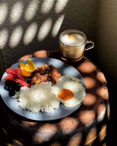 Pinoy Breakfast Corned Beef With Fried Rice And Egg Cornsilog