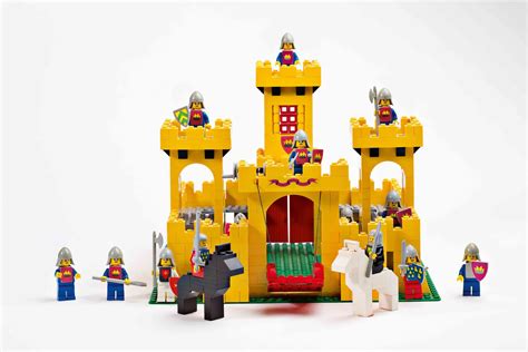 LEGO® Castle | LEGO® History | LEGO.com US