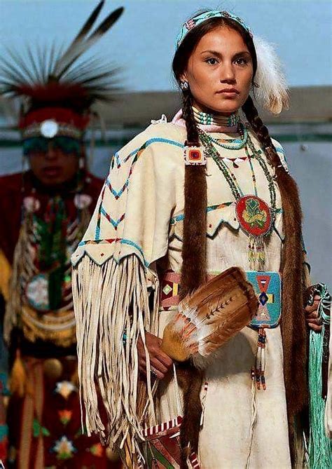 Native American Women Clothing 25 Stunning 19th Century Portraits Of