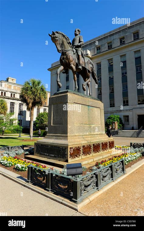 Wade Hampton Statue Columbia South Carolina Buildings Statues And