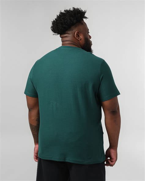 Riachuelo Camiseta Plus Size Masculina Manga Curta Texturizada Verde