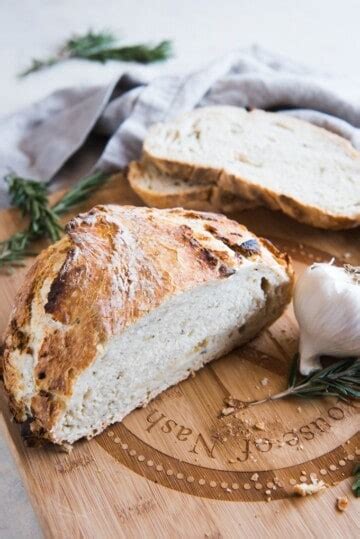 Roasted Garlic And Rosemary No Knead Artisan Bread House Of Nash Eats