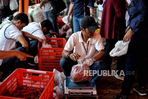 Kementan Gelar Bawang Dan Cabai Merah Murah Republika Online