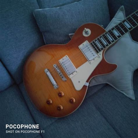 Epiphone Les Paul Standard Plus Top Pro Honey Burst