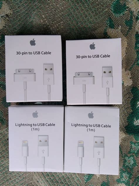 Apple Lightning To Usb Cable 1 M Apple 30 Pin To Usb Cable