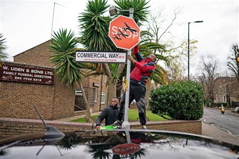 Banksy stop sign: Metropolitan Police arrest man after Peckham theft