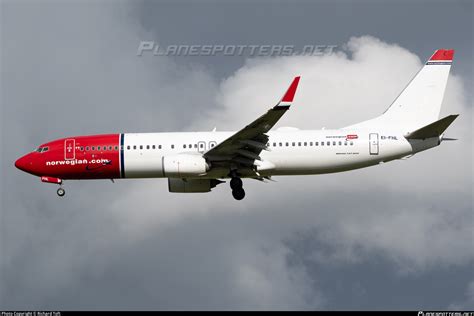 Ei Fhl Norwegian Air International Boeing Jp Wl Photo By Richard