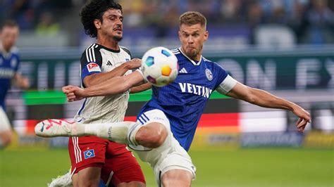 Zweitliga Start Hsv Feiert Furioses 5 3 Gegen Schalke Zdfheute