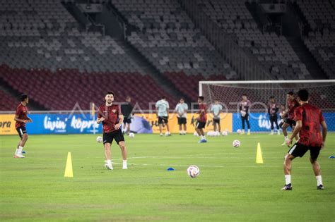 Latihan Timnas Indonesia Jelang Lawan Filipina ANTARA Foto