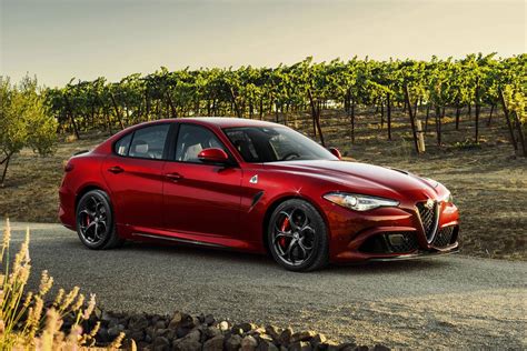 2017 Alfa Romeo Giulia Pricing - For Sale | Edmunds