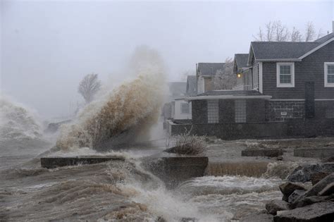 New England Prepares For Powerful Noreaster Potential Bomb Cyclone