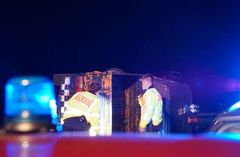 Bad Wurzach Alkoholisierter Autofahrer 24 baut Unfall auf Bahnübergang