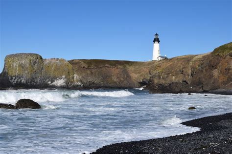 Yaquina Head Lighthouse, Newport, OR: Tide pools, whales, tours + more