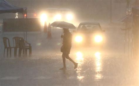 Imd Issues Yellow Alert For Heavy Rainfall Across Kerala For Next Five