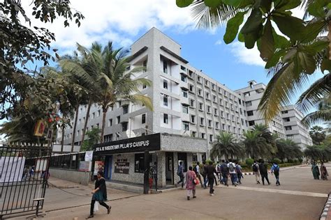 Pillai College Of Engineering Navi Mumbai Btech Review By Student