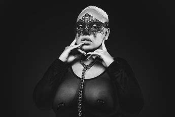 Amazing Chick Mulan Blossom Showing Her Hot Body While Posing Photos