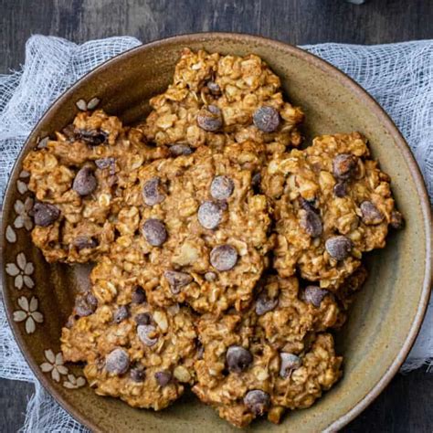 Banana Chocolate Chip Oatmeal Cookies Eggless Shweta In The Kitchen