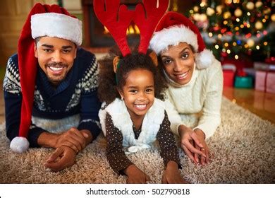 3,186 Black Family Enjoying Christmas Royalty-Free Images, Stock Photos ...