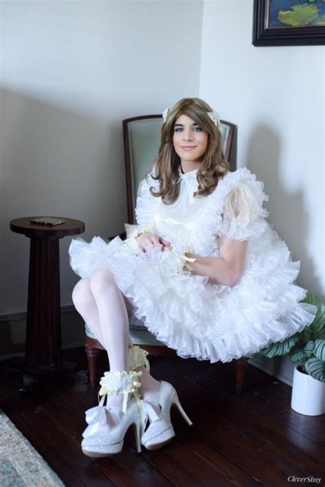 Pretty And Cute — Maidkelly Clever Sissy Lovely Sissy Dress