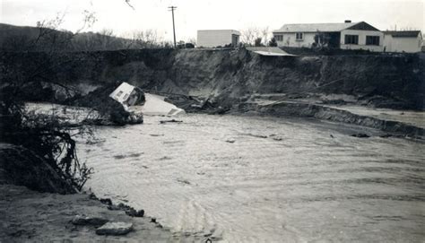 Rare Historical Photos of The Los Angeles flood of 1938