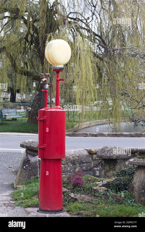 Vintage Fuel Pump Hi Res Stock Photography And Images Alamy