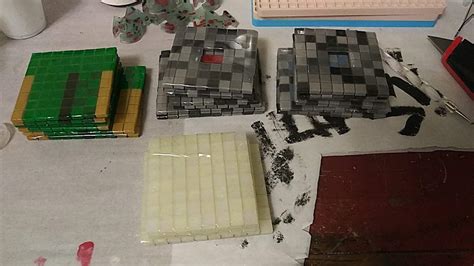 Minecraft pixel art cubes | Resin Creations Amino Amino