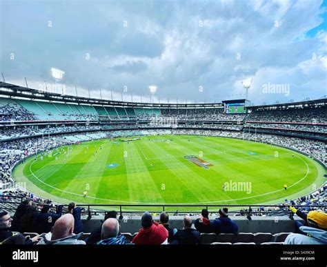 Afl Game Sat Mcg Melbourne Cricket Ground On An Overcast Day In