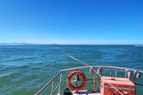 Images Pays Basque Un plaisancier et son bateau secourus après le