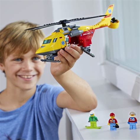 Lego City Ambulance Helicopter 60179 Building Kit 190 Piece ...