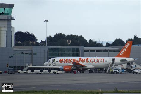 G Eztv Easyjet Airbus A Brist Flickr