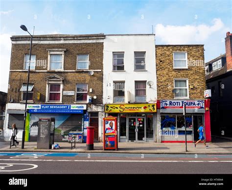 Clapham HIgh Street London England Stock Photo Alamy