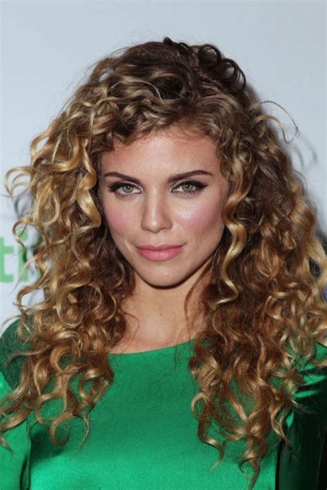 Mesmerizing Curly Hairstyles For Women Haircuts Hairstyles