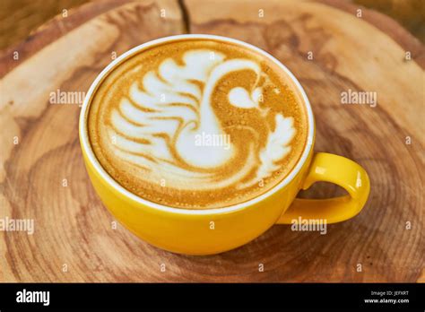 Swan latte art Stock Photo - Alamy