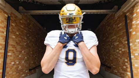 Elite Tight End Nate Roberts Commits To Notre Dame Sports Illustrated