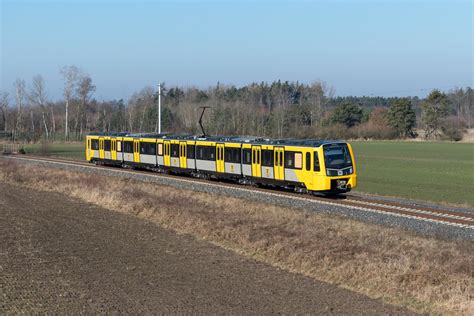 Class 555 Tyne and Wear Metro train - VLADANFOTO