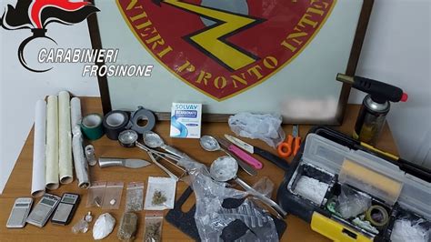 Pusher In Trasferta Bloccato Dai Carabinieri Con Cocaina E Hashish