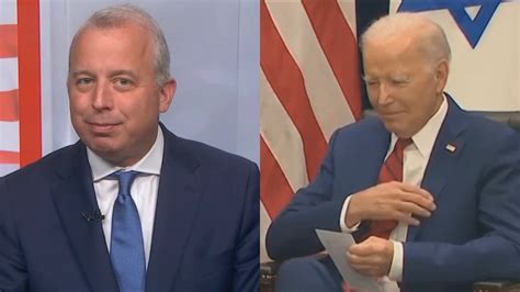 ‘all Too Weird Sky News Host Reacts To Bidens ‘bizarre Moment With