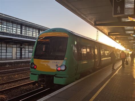 Southern Class 171802 At Ashford International Southern Cl Flickr