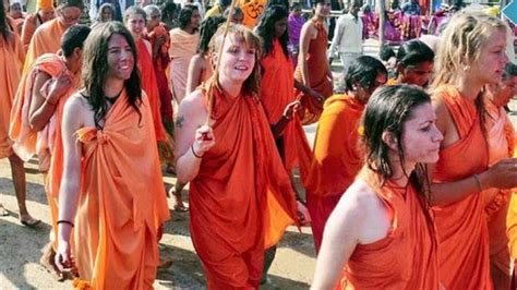 Who Are Female Naga Sadhus Know All About Their Rituals And Mysterious