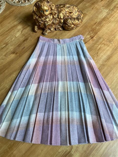 Vintage High Waist Pleated Skirt Gem