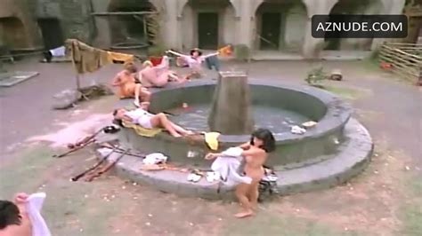 LA CORNETA DE MI GENERAL NUDE SCENES AZNude