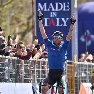 Tour De Sicile Damiano Caruso S Impose Devant Vincenzo Nibali Et