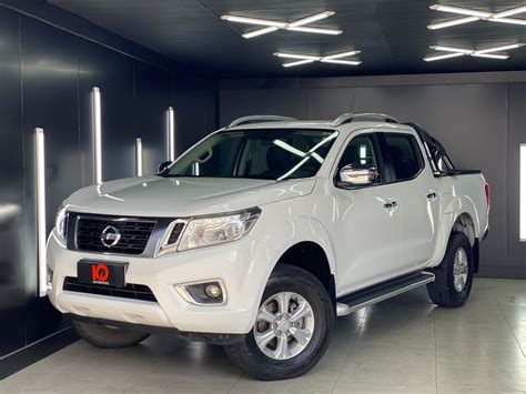 Nissan Frontier LE CD 4x4 2 3 Bi TB Diesel Aut Diesel 4 portas câmbio