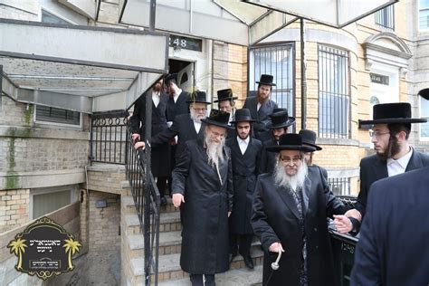 Satmar Headquarters on Twitter: "Satmar Grand Rebbe Aron visited Rabbi Shraga Feivish Hager the ...